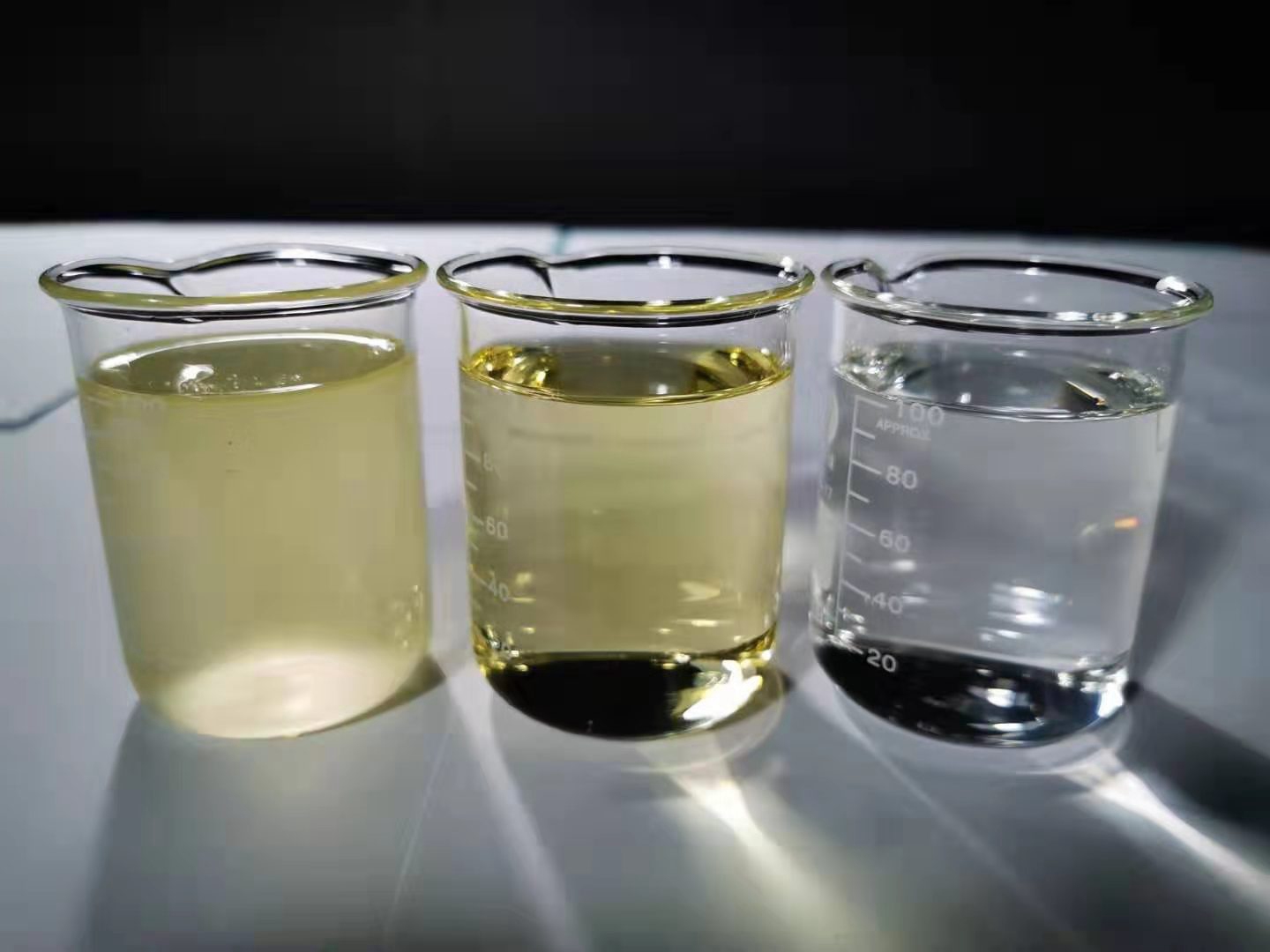电镀废水处理水样2